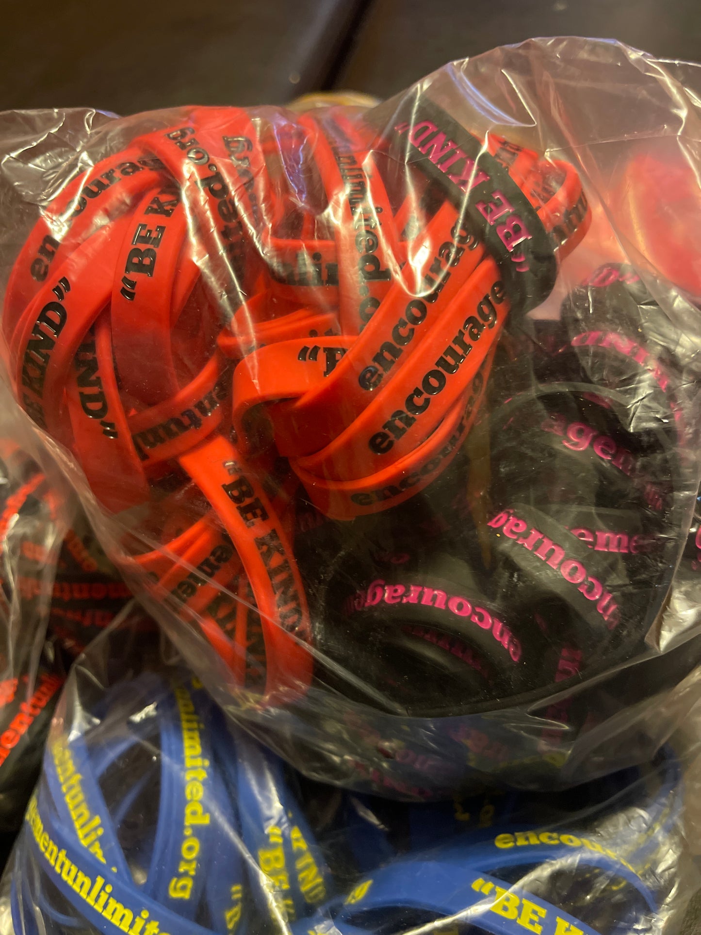 “BE KIND” wristbands (different colors)